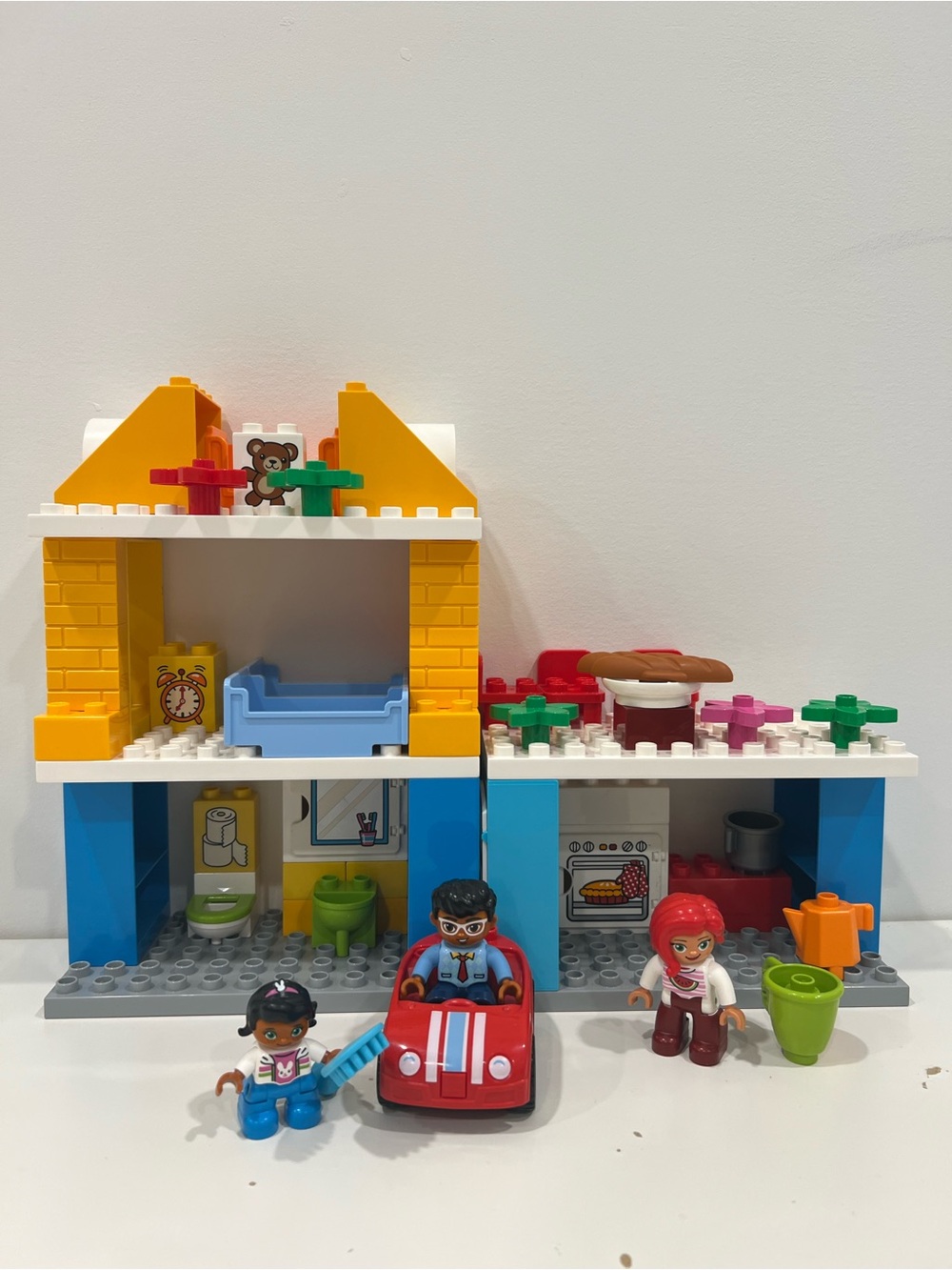 LEGO DUPLO: Family House (10835) with 3 figures, car - Toddler Playset